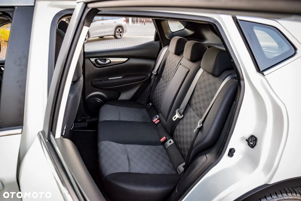 Nissan Qashqai - 33