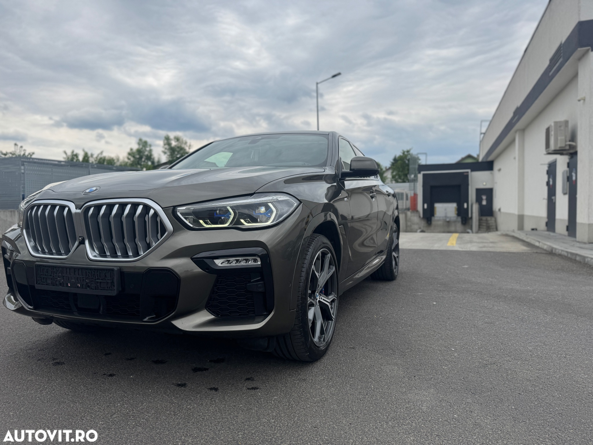 BMW X6 xDrive30d - 9