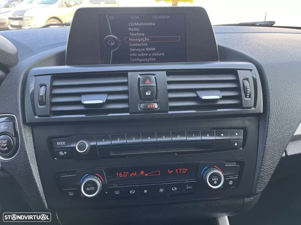 BMW 116 dA Line Sport - 40