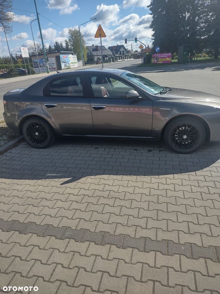 Alfa Romeo 159 - 1