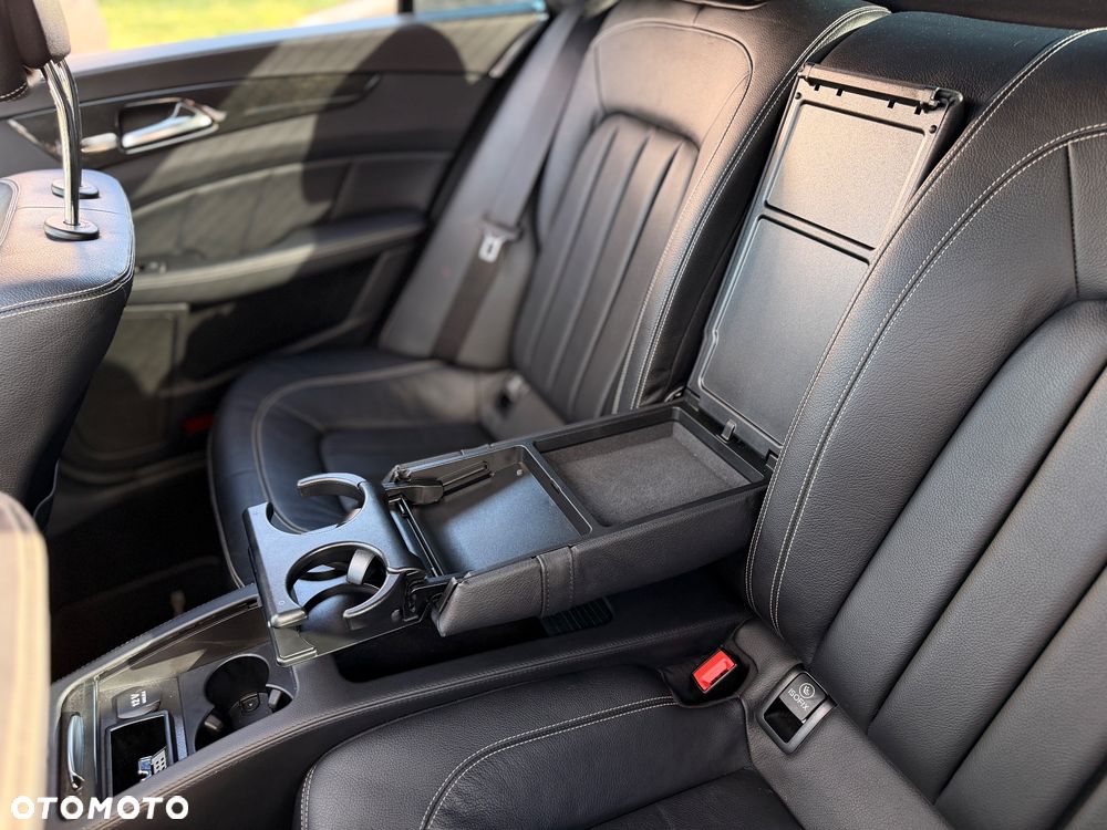Mercedes-Benz CLS 350 BlueEFFICIENCY - 23