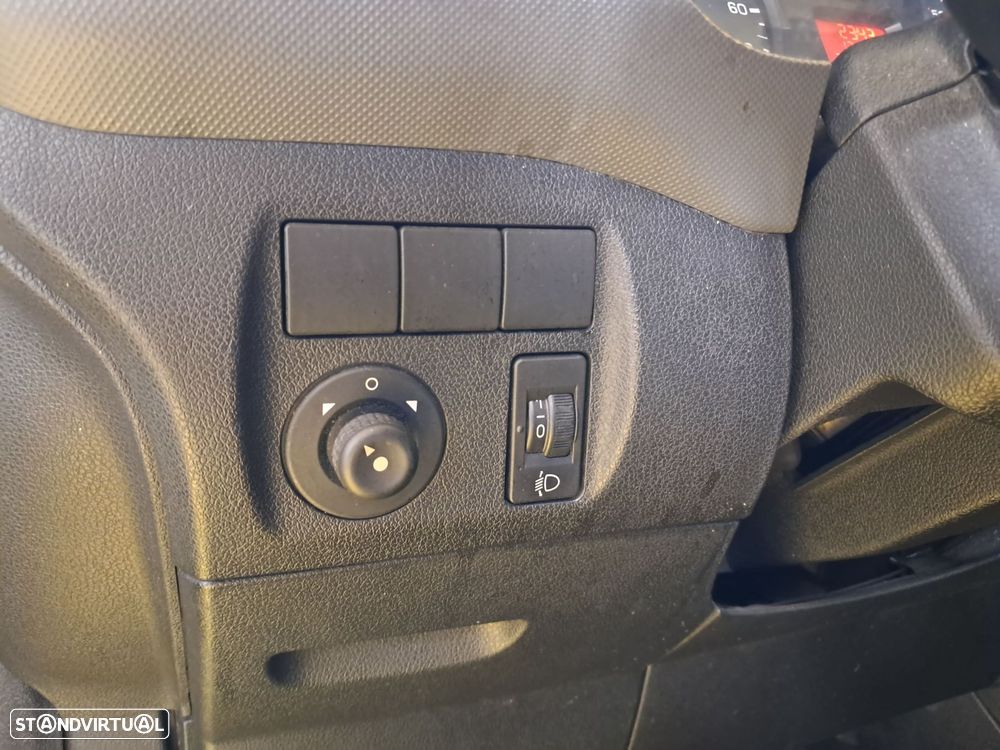 Citroën Berlingo 1.6 HDi Exclusive - 5