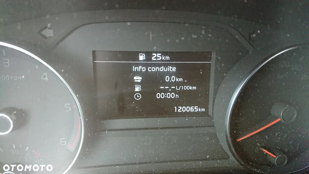 Kia Sportage 1.6 CRDI AWD GT LINE - 13