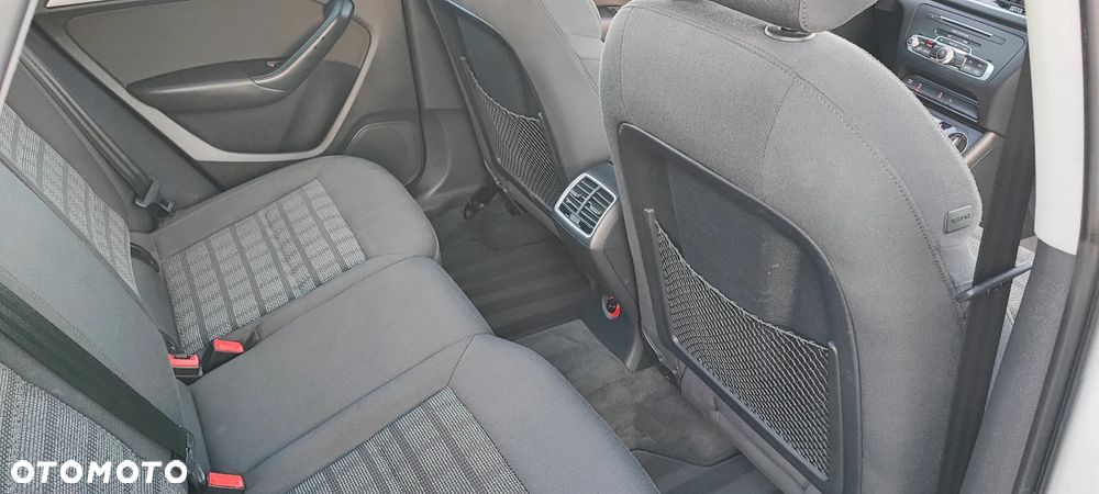 Audi Q3 1.4 TFSI Design S tronic - 19