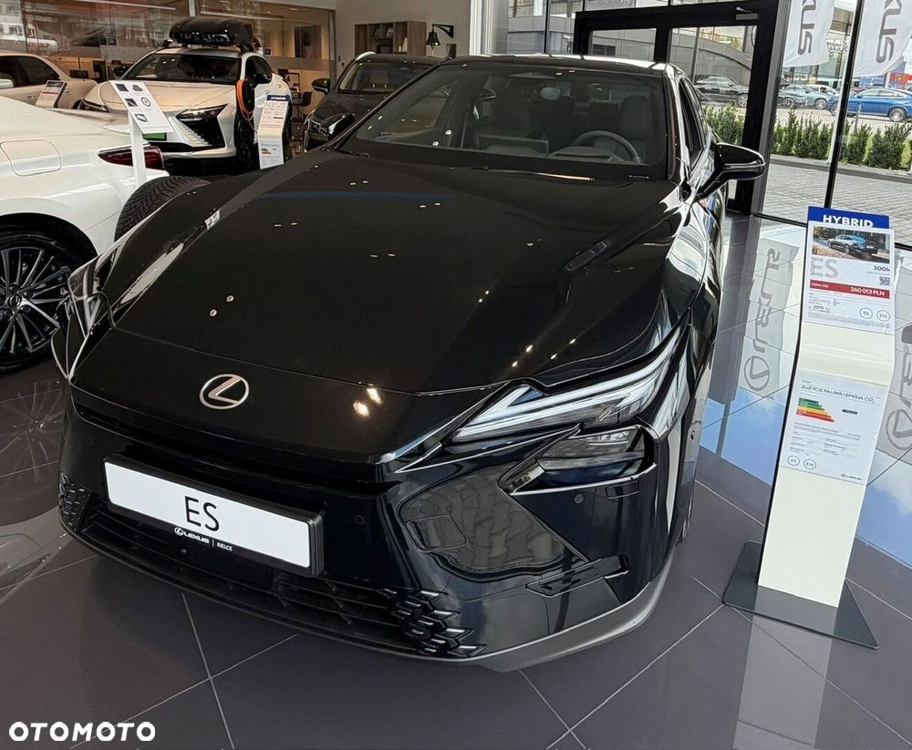 Lexus ES - 3