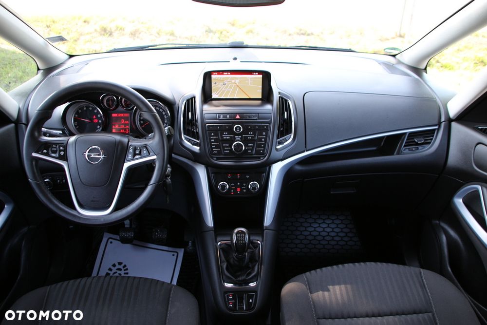 Opel Zafira 1.4 T Cosmo - 15
