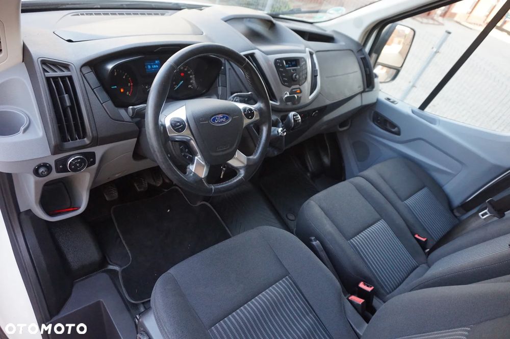 Ford Transit - 15
