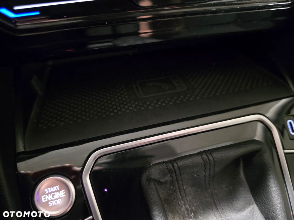 Volkswagen Passat 1.5 TSI EVO Business DSG - 30