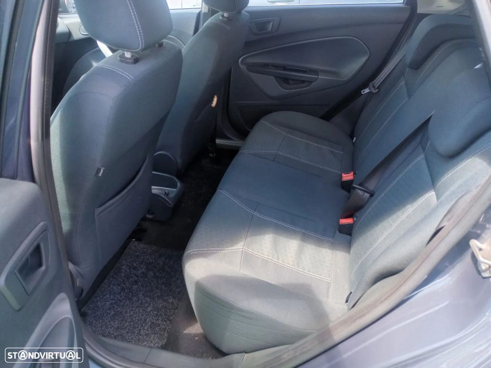 Ford Fiesta 1.25 Titanium - 18
