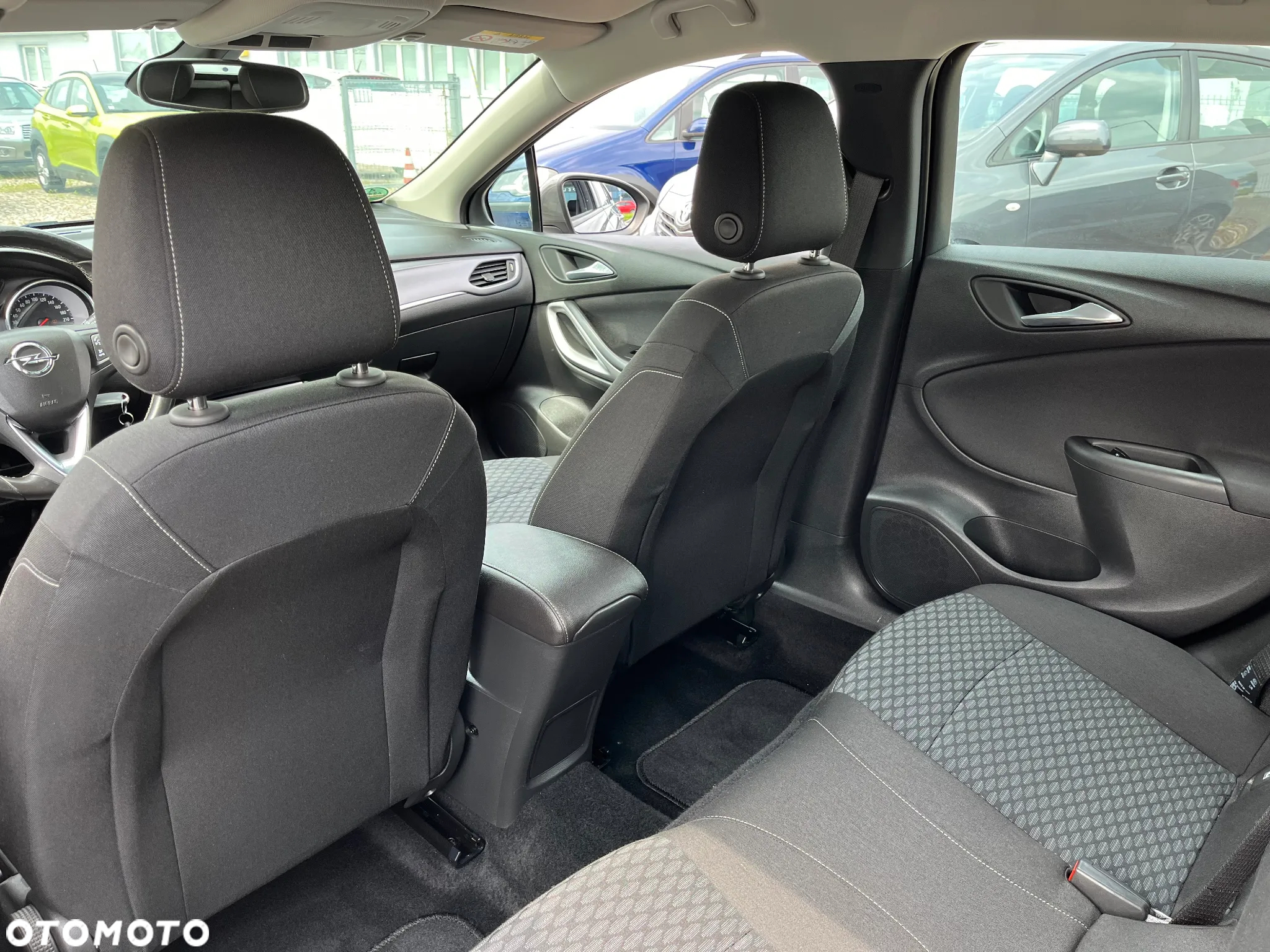Opel Astra 1.4 Turbo Sports Tourer Edition - 31