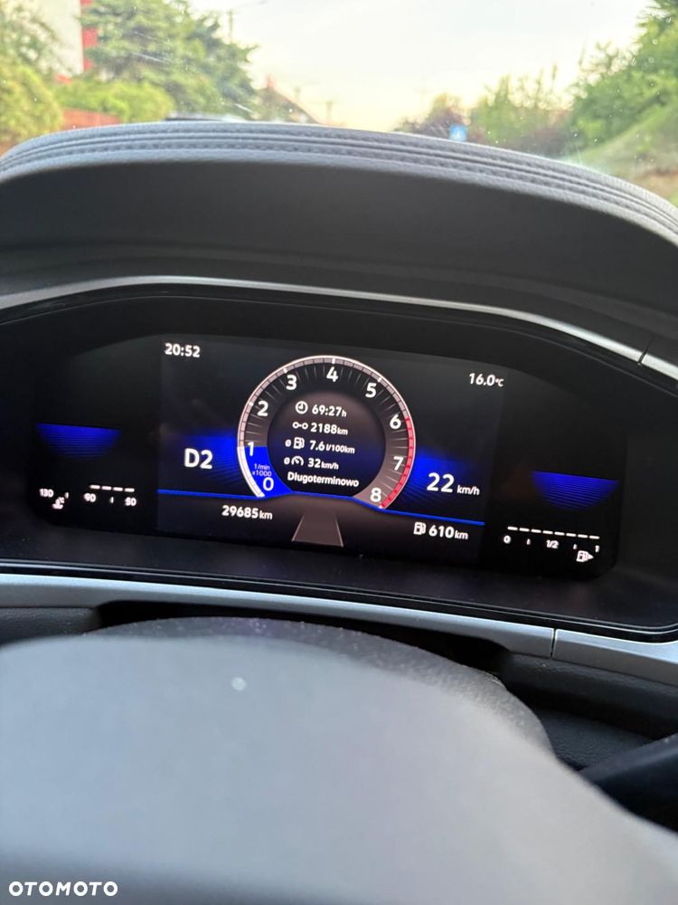 Volkswagen T-Roc 1.5 TSI Life DSG - 8