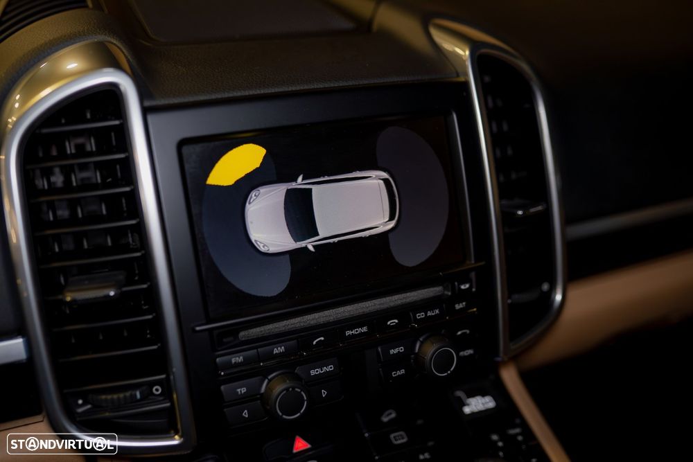 Porsche Cayenne S E-Hybrid - 52