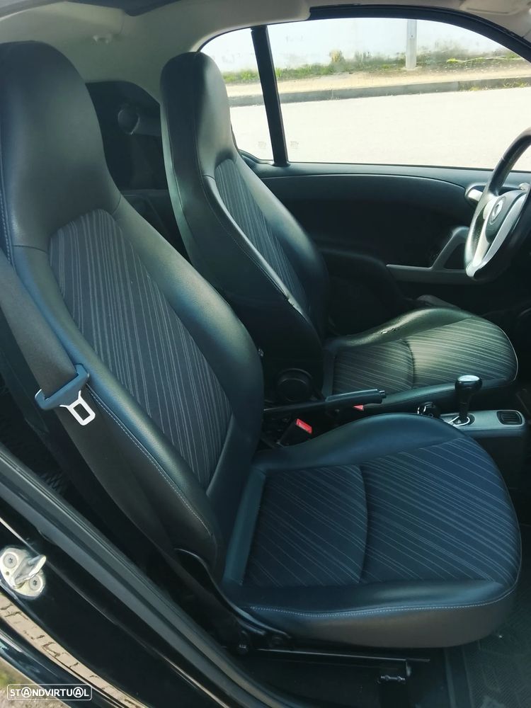 Smart ForTwo Coupé cdi softouch pulse dpf - 11