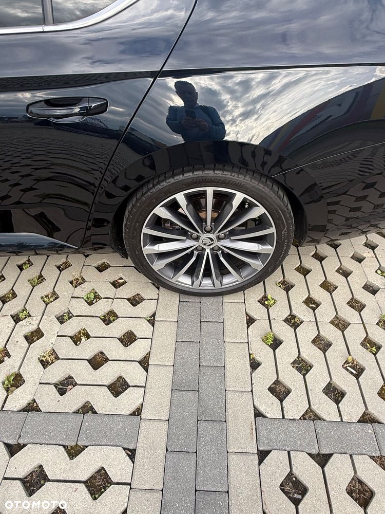 Skoda Superb 2.0 TSI 4x4 L&K DSG - 4