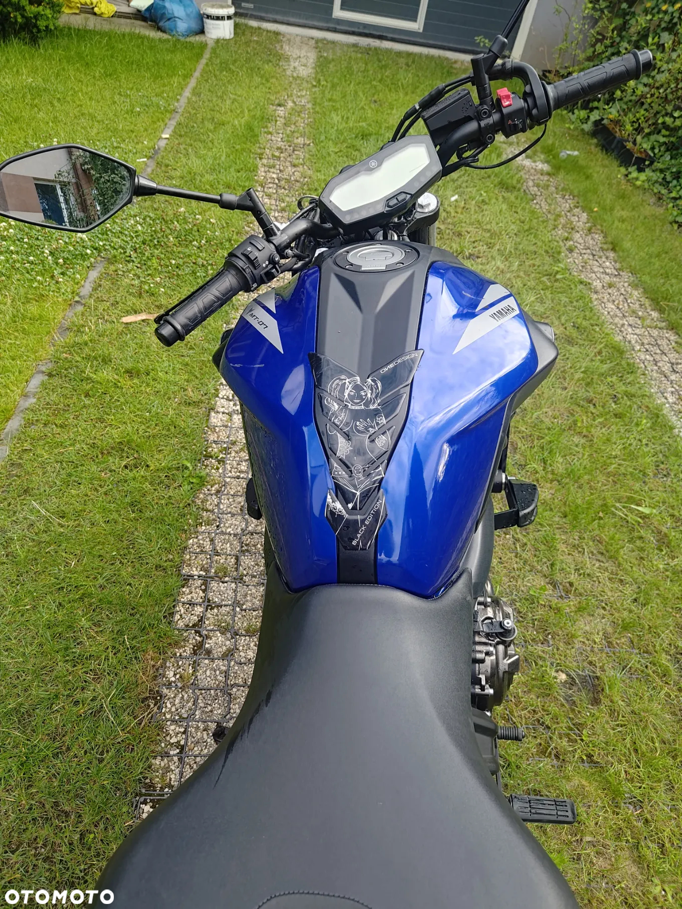 Yamaha MT - 8