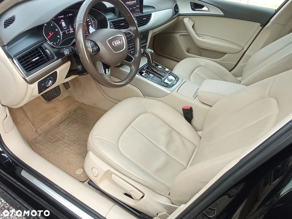 Audi A6 - 12
