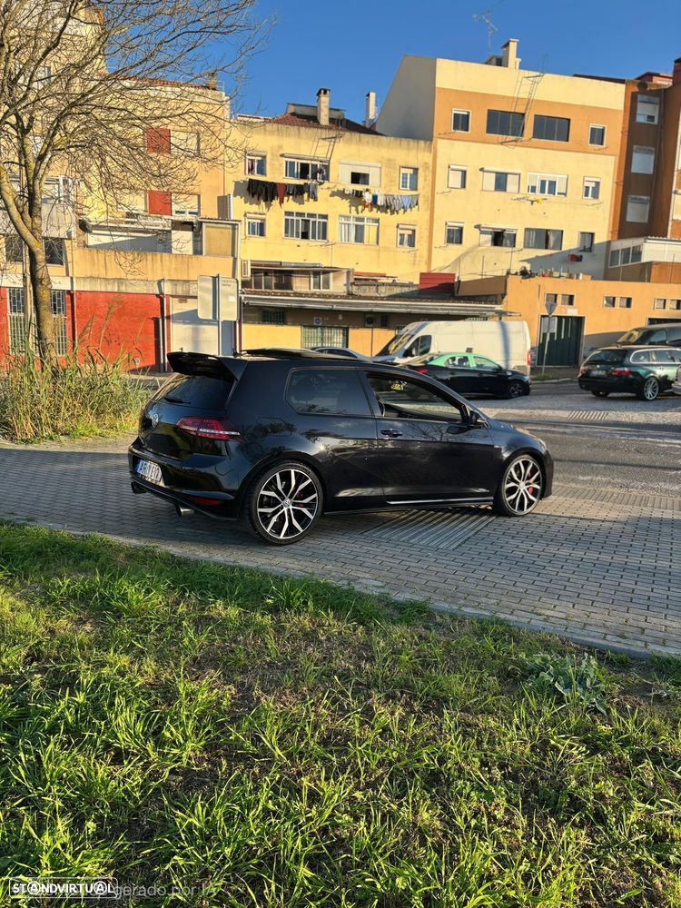 VW Golf 2.0 TSi GTi Performance - 4