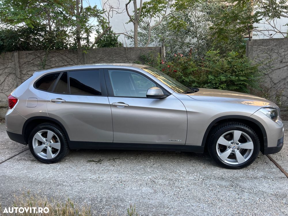 BMW X1 xDrive18d - 26