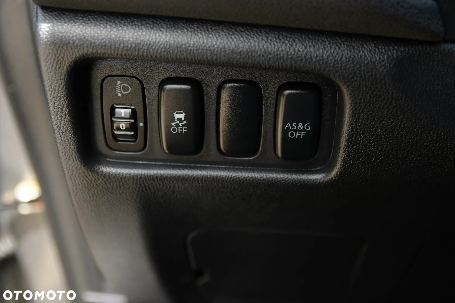 Mitsubishi ASX - 27