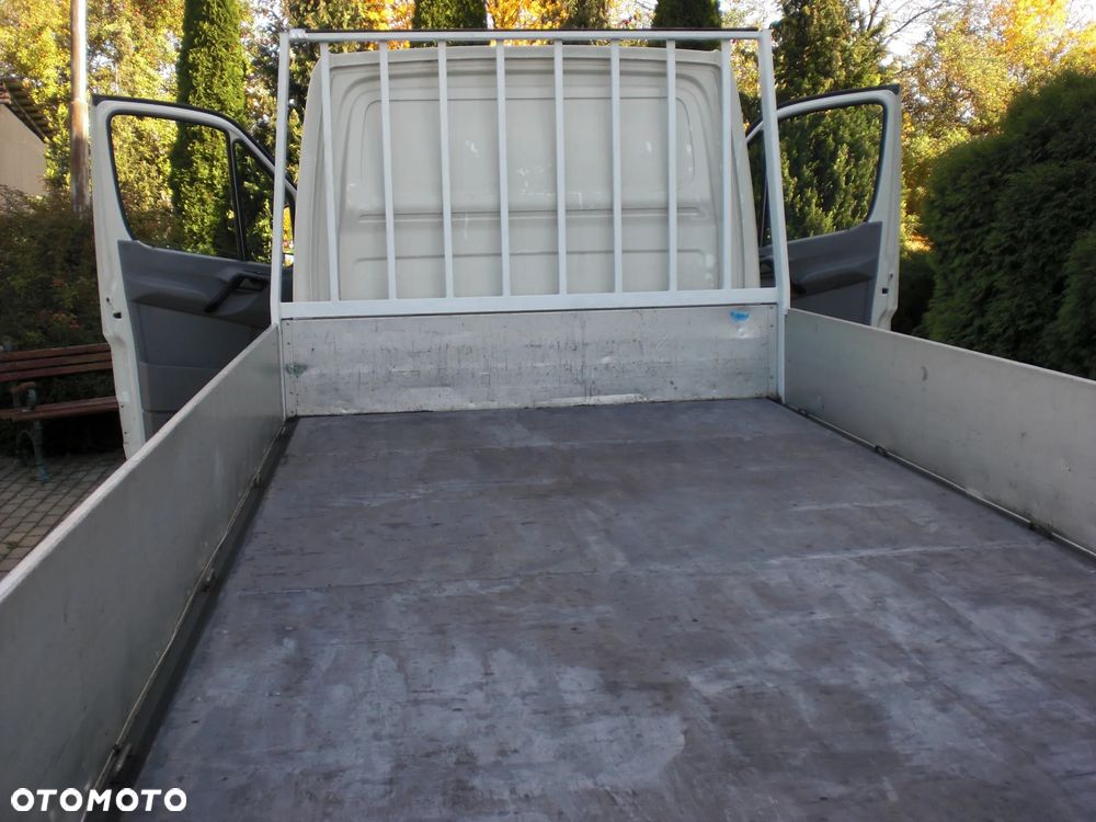 Volkswagen Crafter - 18