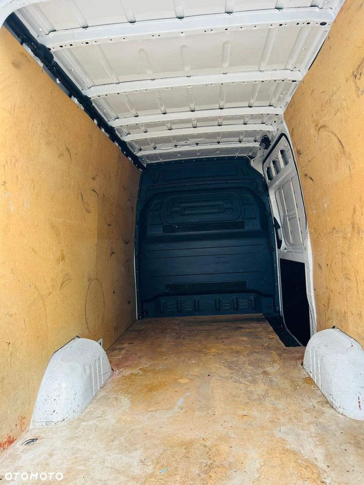 Mercedes-Benz Sprinter 314 - 12