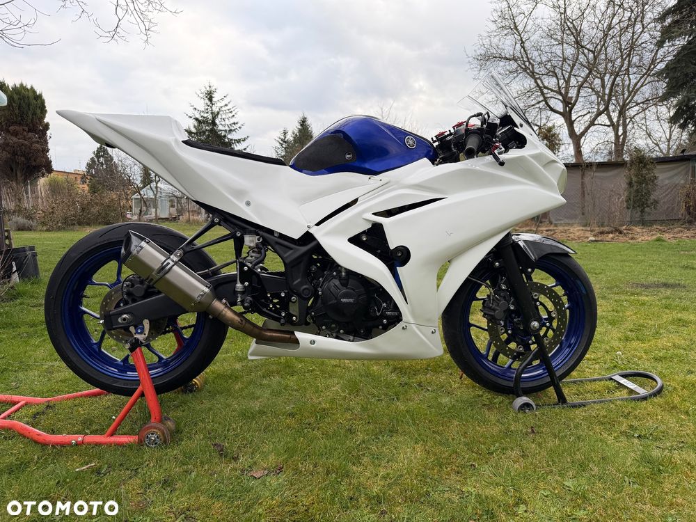 Yamaha R3 - 5