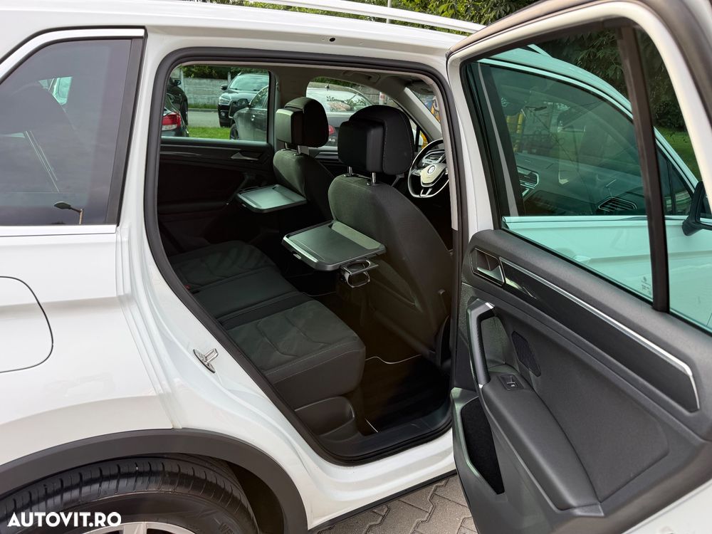 Volkswagen Tiguan - 13