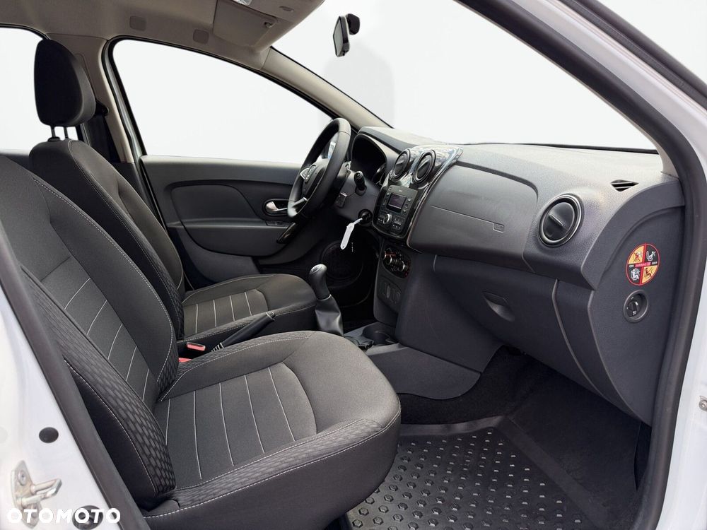 Dacia Sandero - 30
