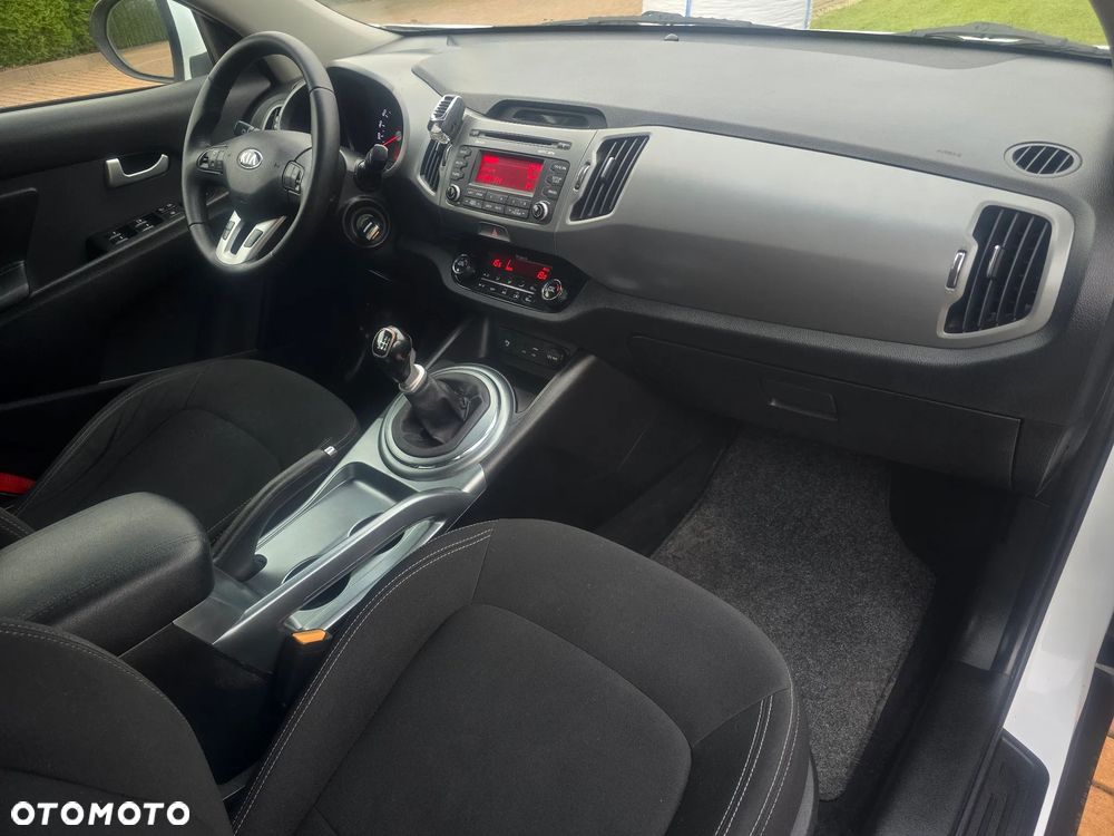 Kia Sportage - 14
