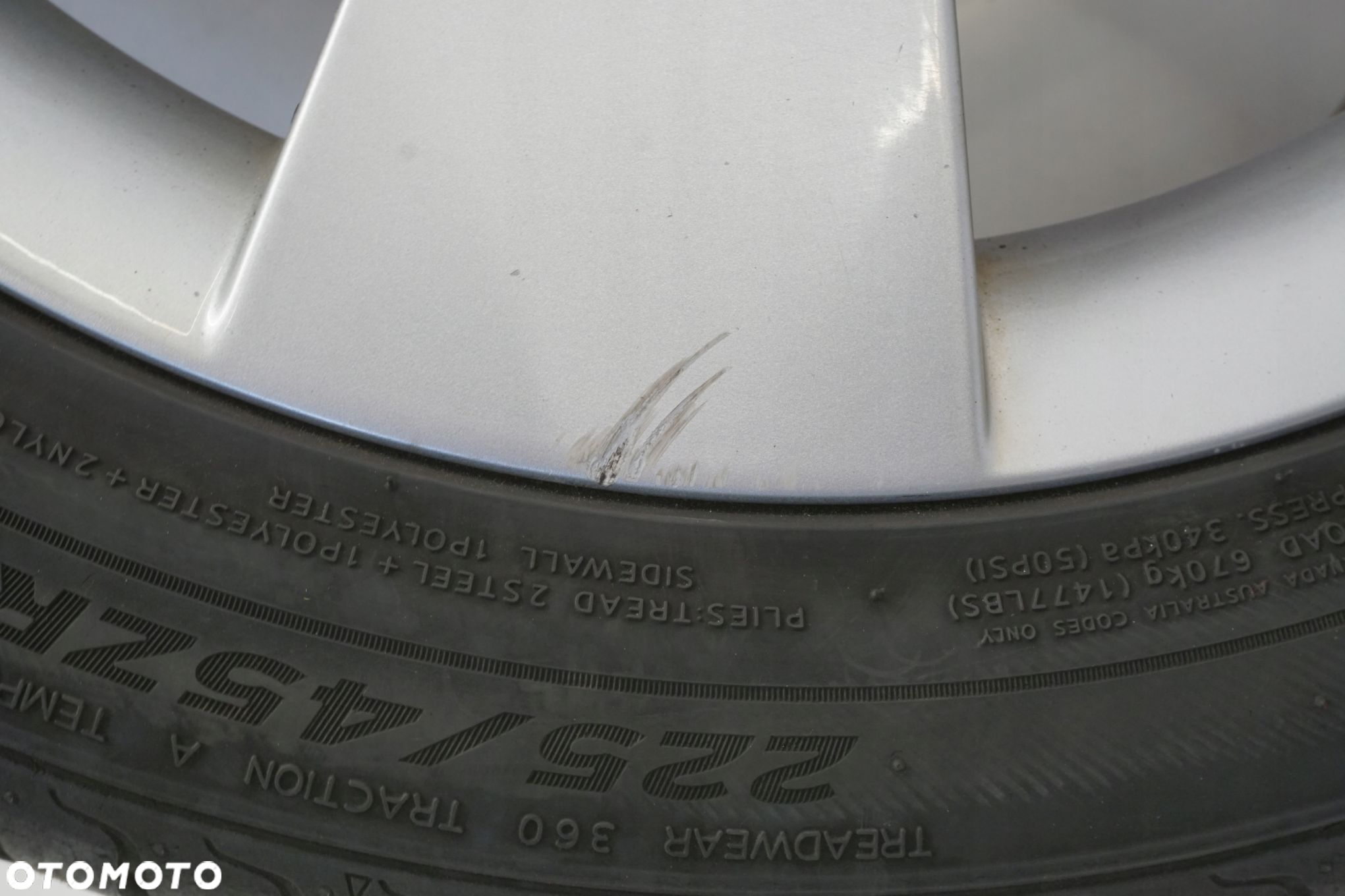 SKODA OCTAVIA III FELGA ALUMINIOWA 17" 5X112 ET49 5E0601025D - 3