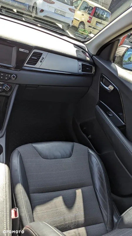 Kia Niro 1.6 GDI Hybrid L - 8