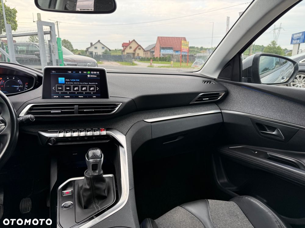 Peugeot 3008 - 11
