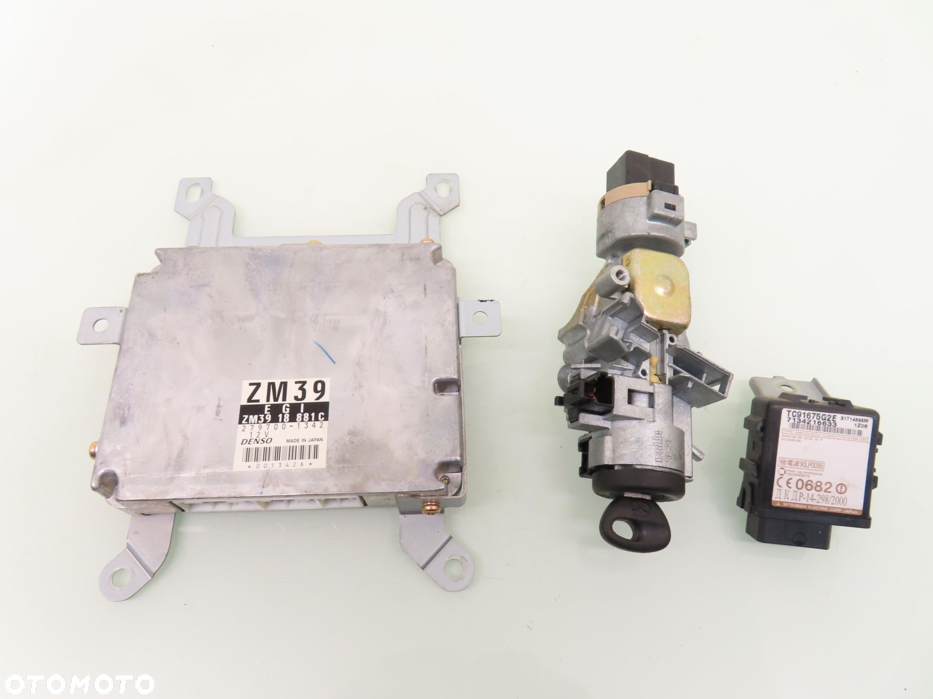 STACYJKA STEROWNIK MAZDA 323 F VI BJ 1.6 2797001342 ZM3918881C - 1