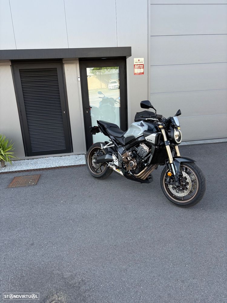 Honda CB 650 RA ( FULL EXTRAS TOP ) - 9