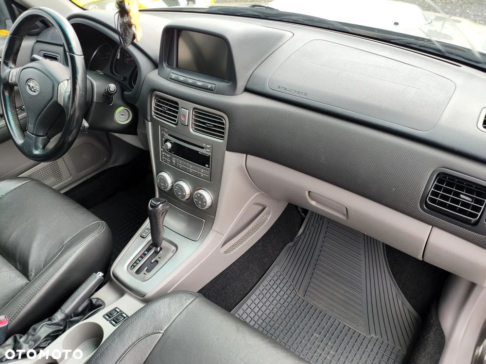 Subaru Forester 2.5XT Automatik Turbo - 21