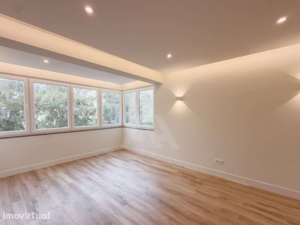 Apartamento T2 no Monte Estoril a 5 Minutos da Praia - Grande imagem: 4/22