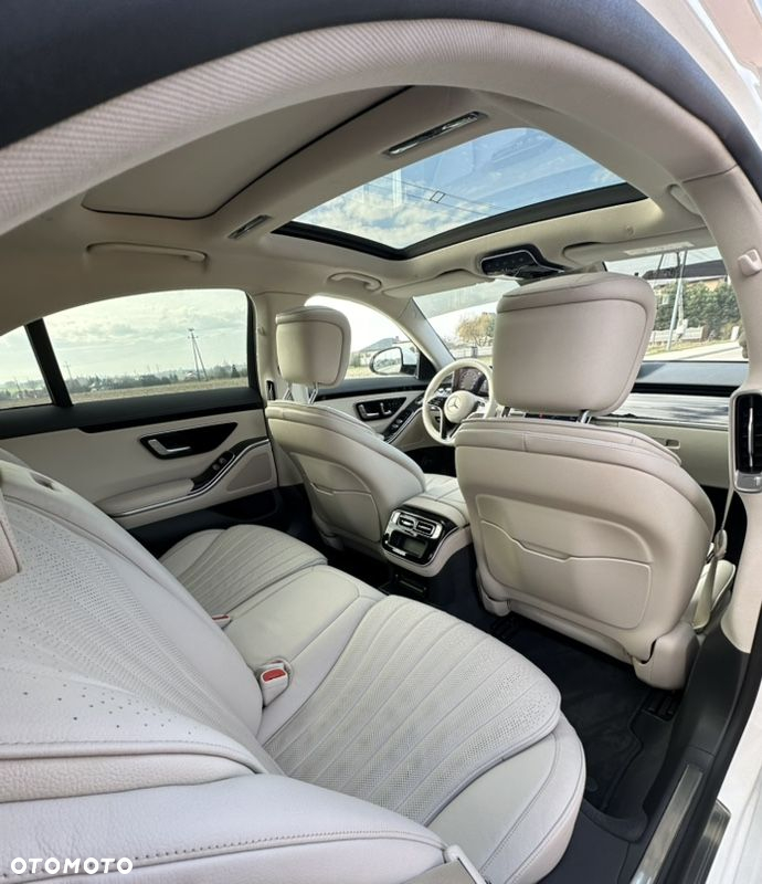 Mercedes-Benz Klasa S 400 d 4-Matic 9G-TRONIC - 27