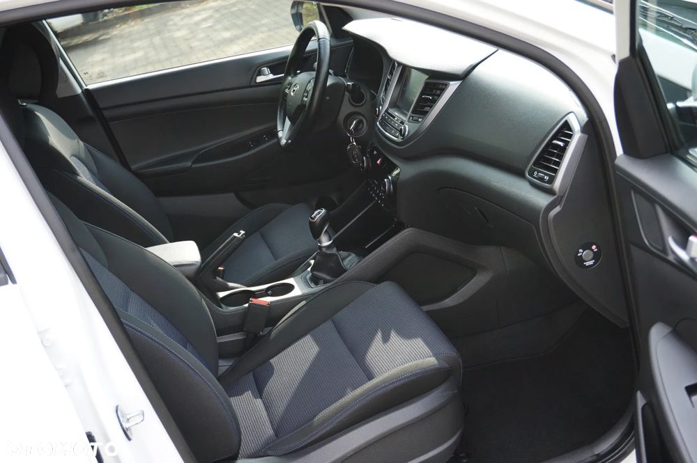 Hyundai Tucson 1.6 Turbo 2WD Advantage - 24