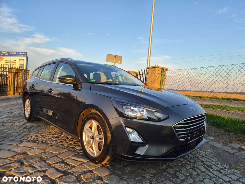 Ford Focus 1.0 EcoBoost Titanium - 28