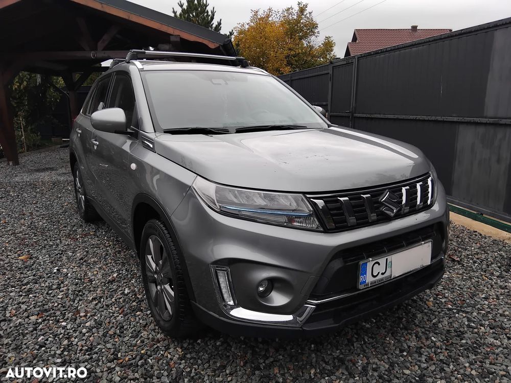 Suzuki Vitara 1.4 Boosterjet AllGrip MHEV Passion - 1