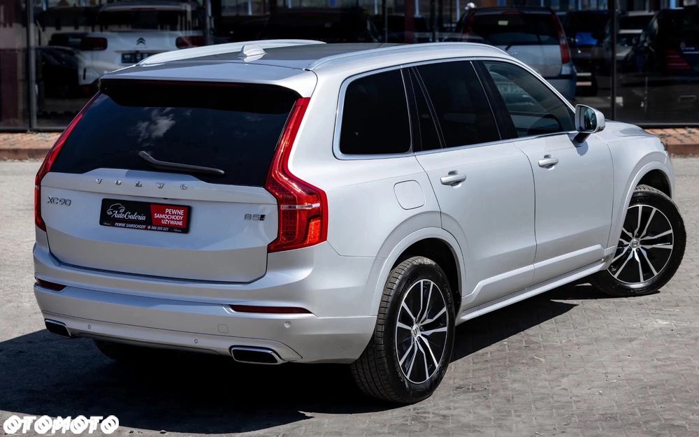Volvo XC 90 B5 D AWD Geartronic Momentum - 8
