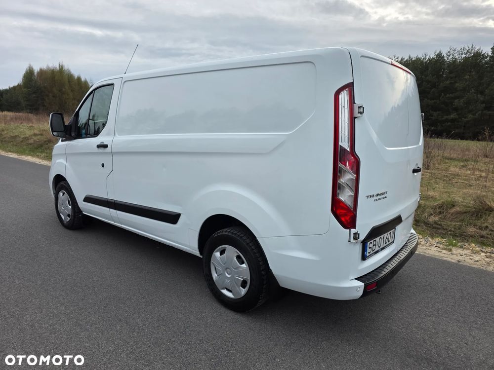 Ford Transit Custom - 8
