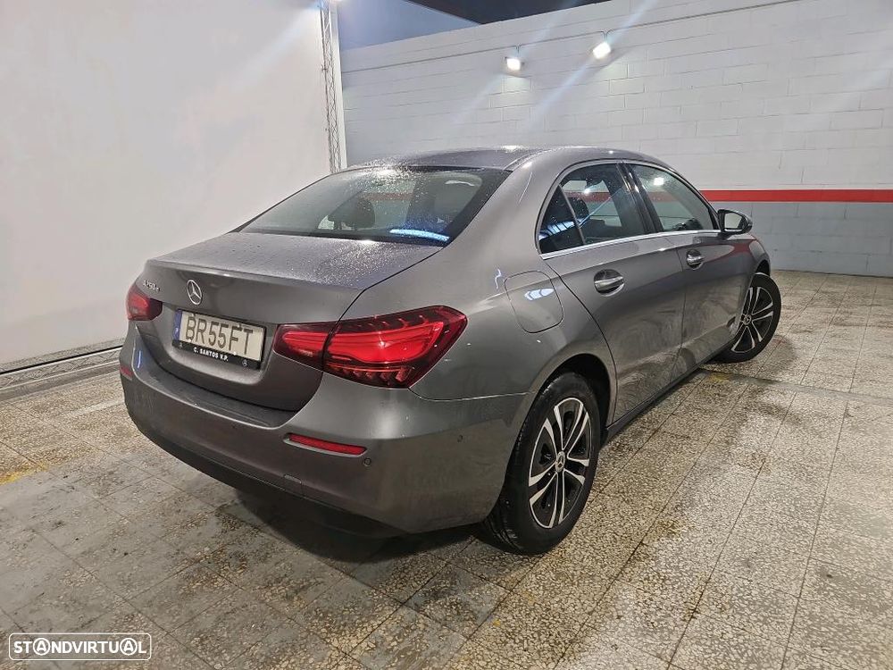 Mercedes-Benz A 250 Limousine e - 3