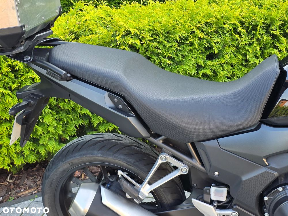 Honda CB - 12