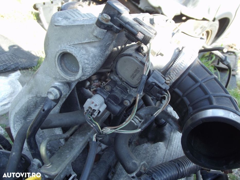 Clapeta Acceleratie Suzuki Jimny 1.3 rampa injectoare G13BB M13A - 1