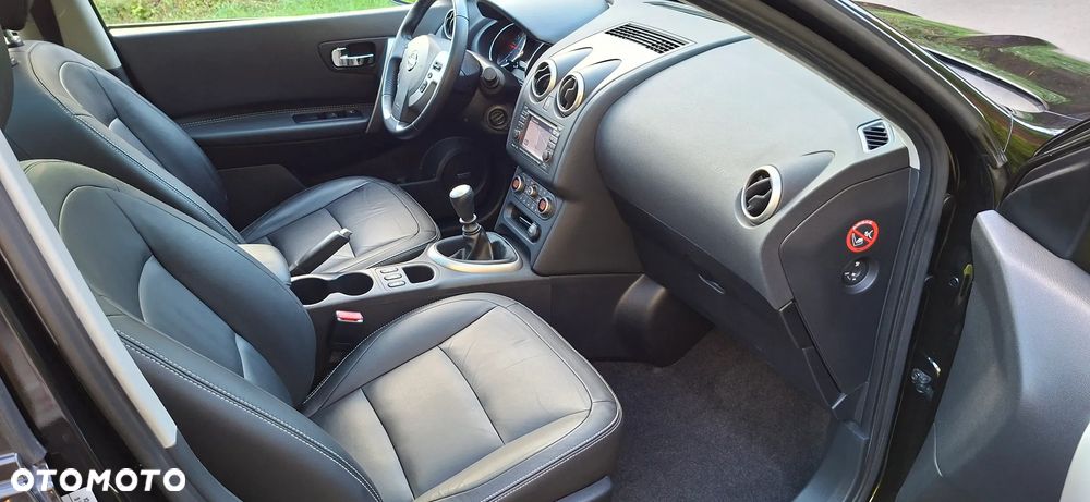 Nissan Qashqai - 22
