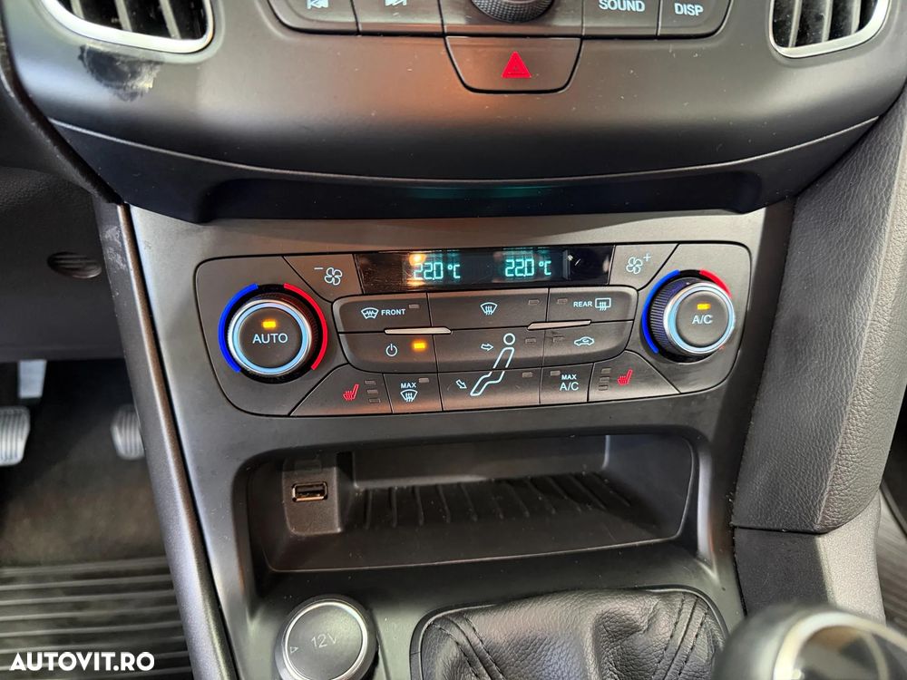Ford Focus 1.5 EcoBlue Active - 9