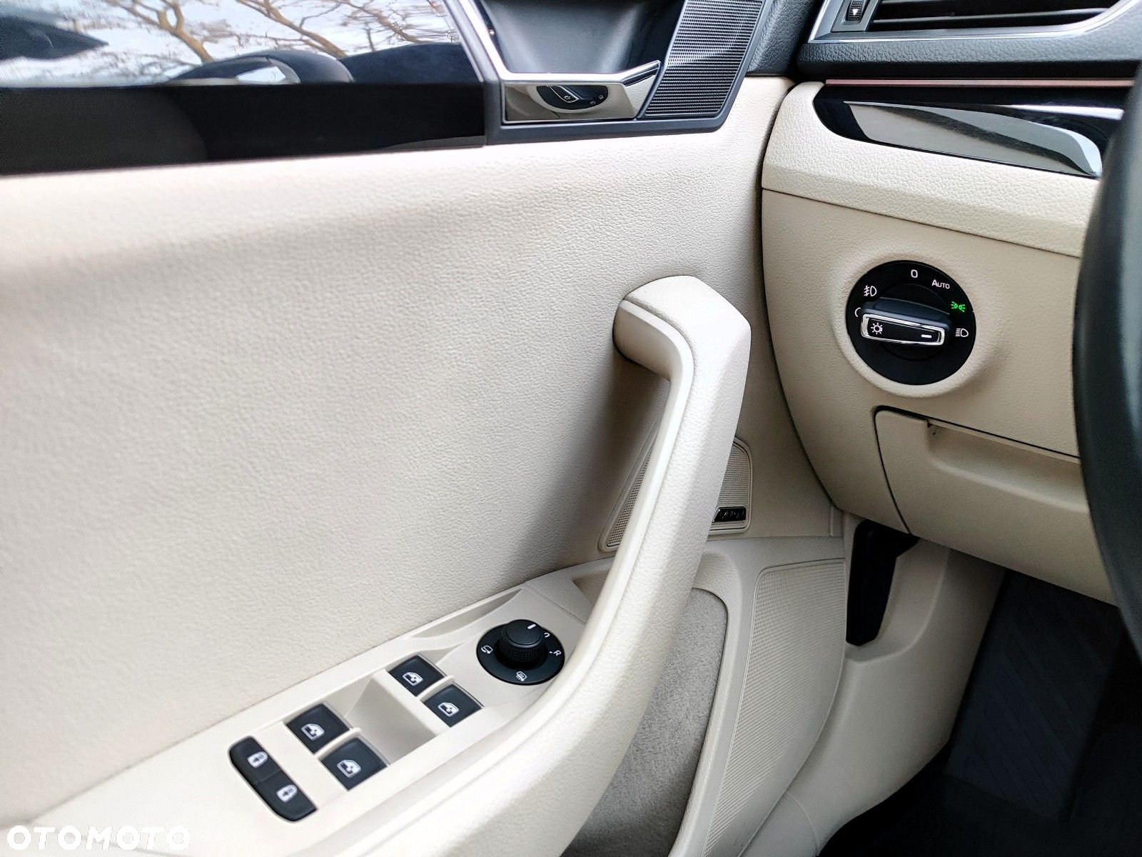 Skoda Superb 2.0 TSI 4x4 L&K DSG - 20