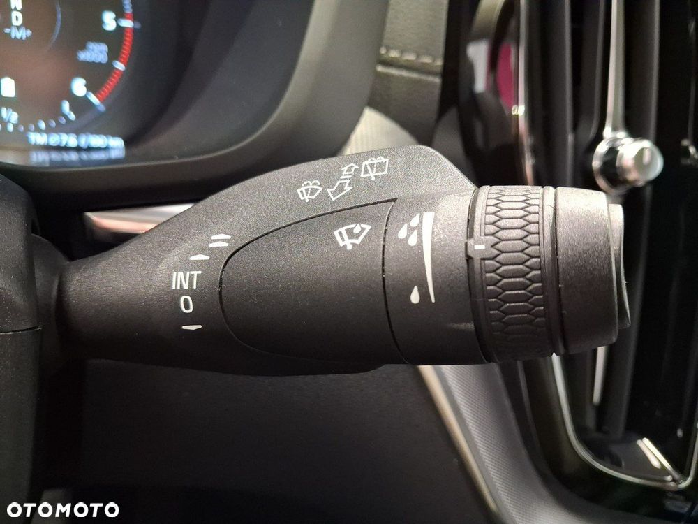 Volvo XC 60 - 22