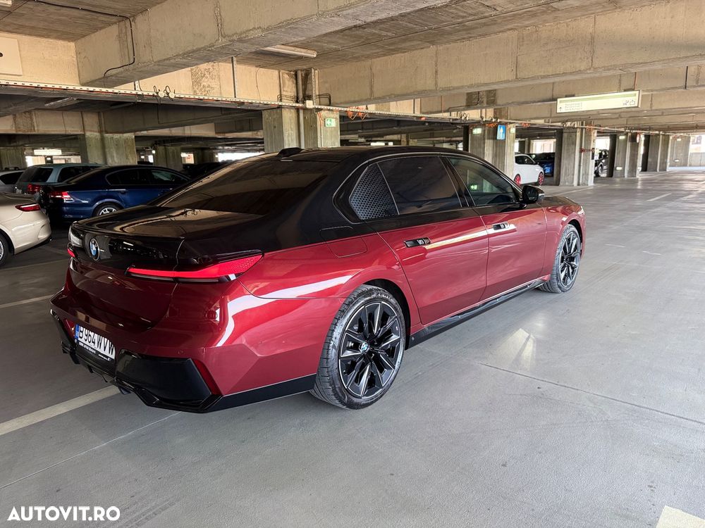 BMW Seria 7 740d xDrive MHEV - 3